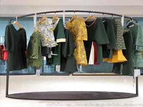 歐時(shí)力服裝供應(yīng)商、價(jià)格及批發(fā)市場(chǎng)全解析 品牌折扣服裝批發(fā)指南